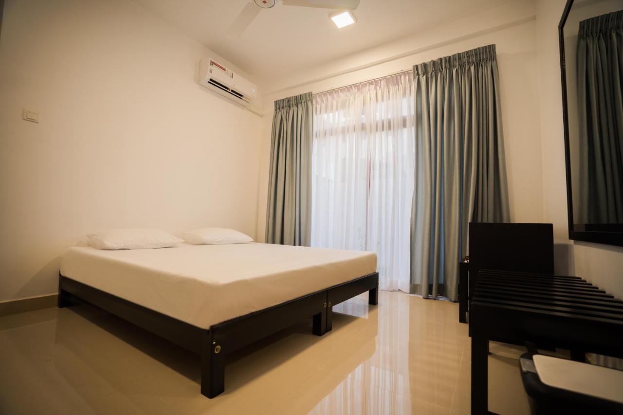 Kozy B&B Dehiwala-Mount Lavinia Exterior photo